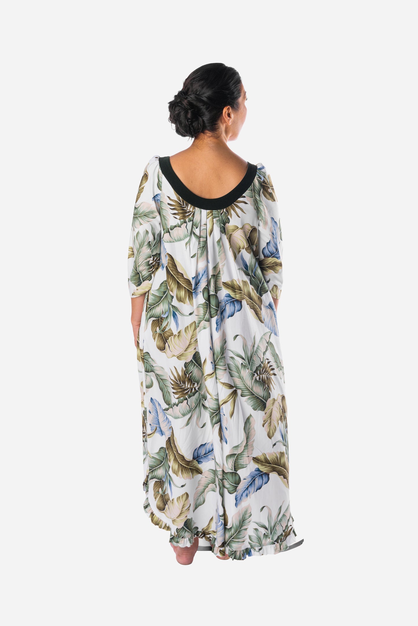 Keilani Long Muʻumuʻu