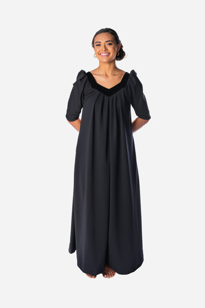 Amara Long Muʻumuʻu