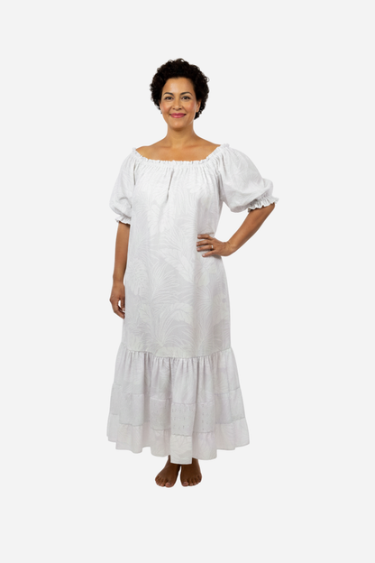 Lilia Long Muʻumuʻu